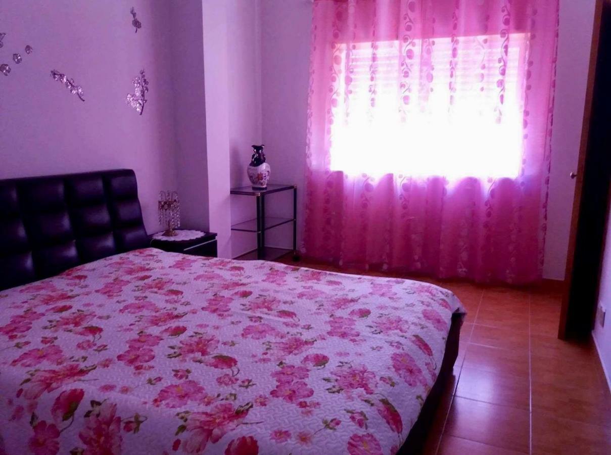 Apartamento Da Praia Da Amorosa Ngoại thất bức ảnh